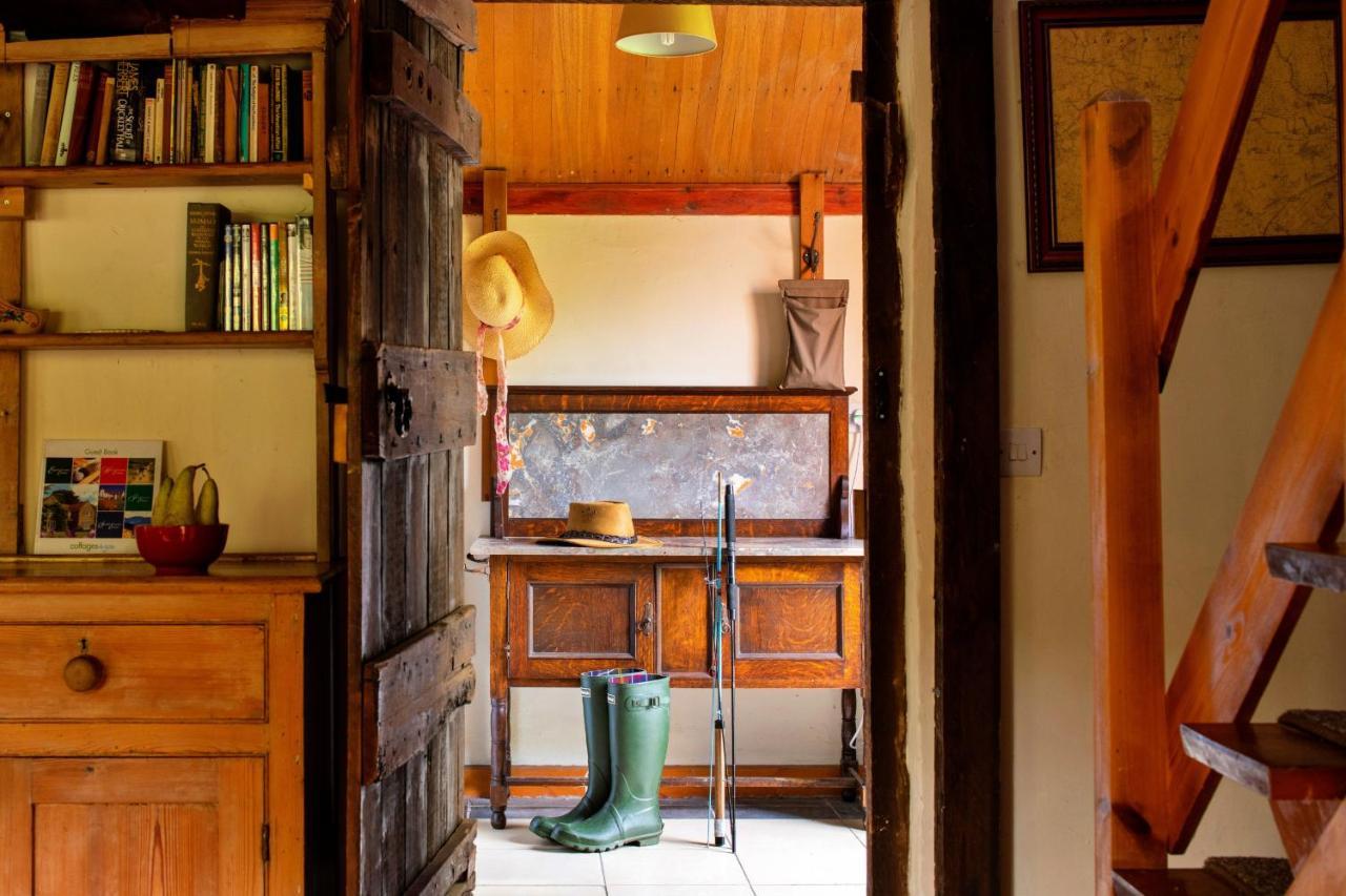 Finest Retreats - Great Cantal Granary Llandrindod Wells Exterior photo